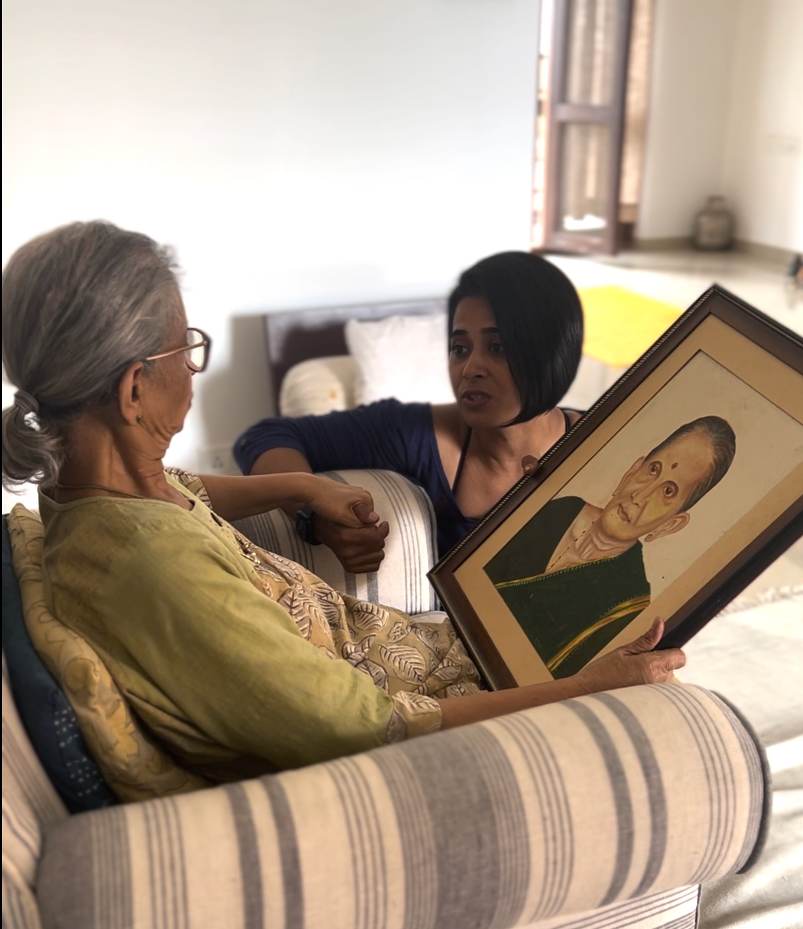 Caregiver providing specialized memory care support